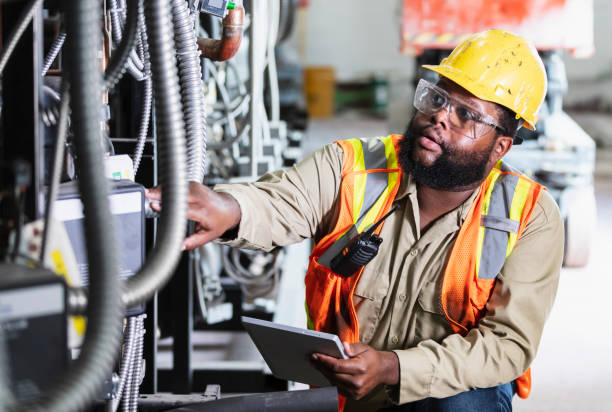 Best Affordable Electrician  in Columbia Heights, MN